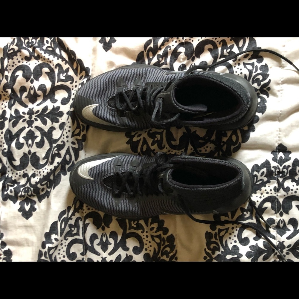 Nike Zoom Clearout Basketball Shoes
